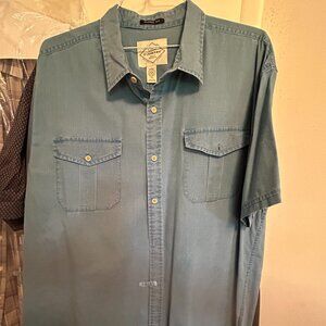 St. John's Bay, 2XL, denim blue casual button down short sleeve shirt